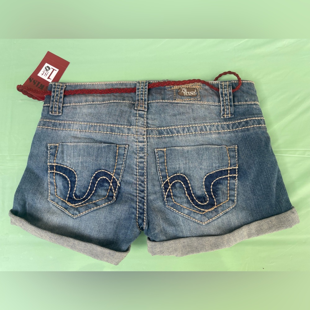 LOW RISE 1st KISS Floral Denim Women's Shorts SIZE 0 JUNIORS NWT - Picture 14 of 15